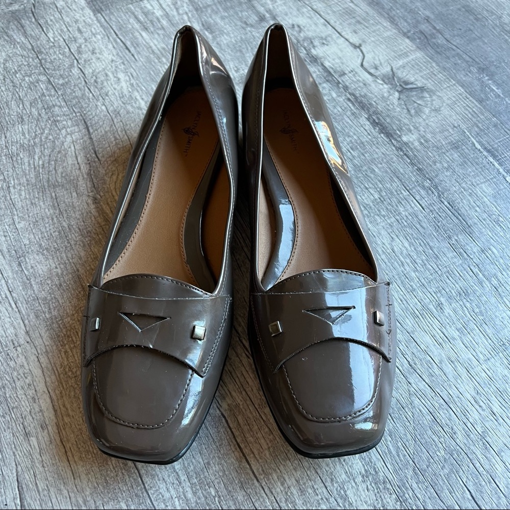 Jaclyn Smith Gena Patent Flats Loafers Shoes Size 11
